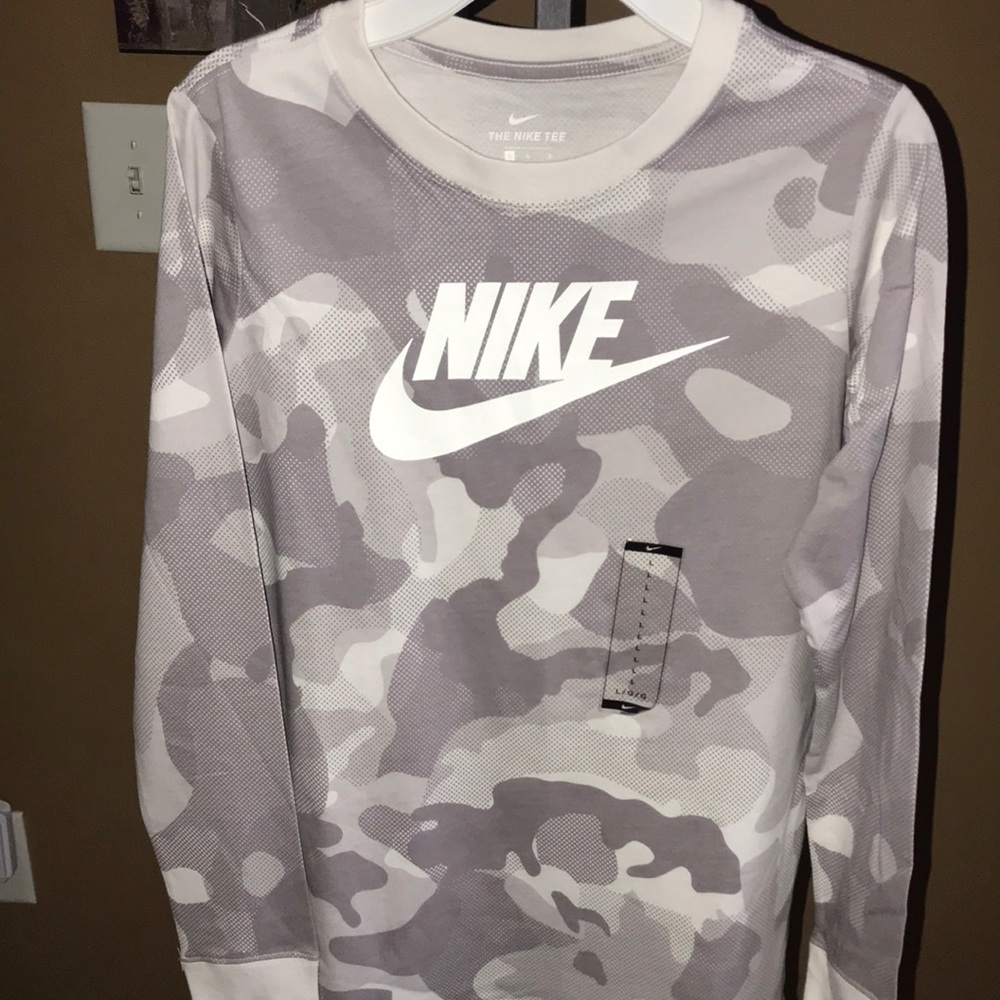 Nike Long sleeve shirt